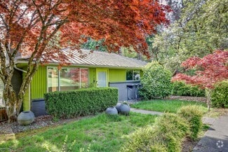 Building Photo - 439 Brien Dr SE