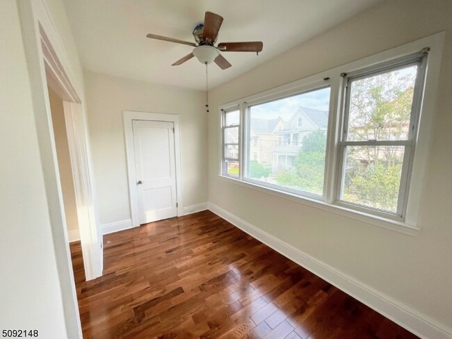 Building Photo - 38 Mahar Ave