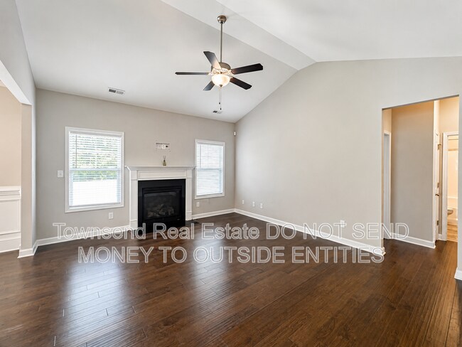 Foto del edificio - 2513 Owlands Ct