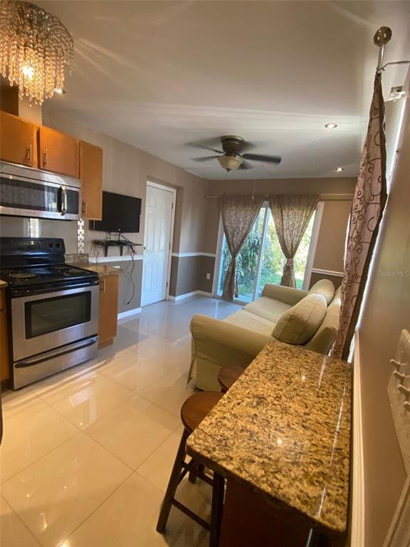 Building Photo - 27015 Coral Springs Dr