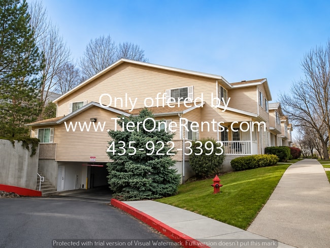 Building Photo - $500 OFF First Month's Rent