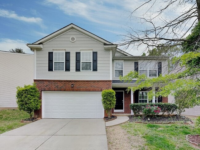 Building Photo - 2543 Buckleigh Dr