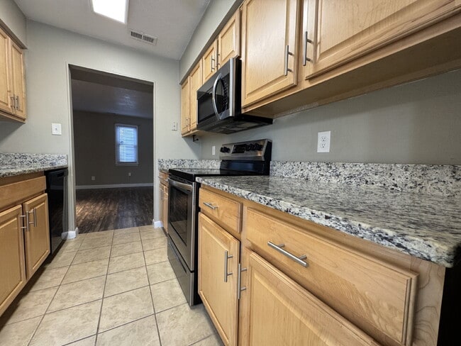 Building Photo - 4335 Stafford Dr