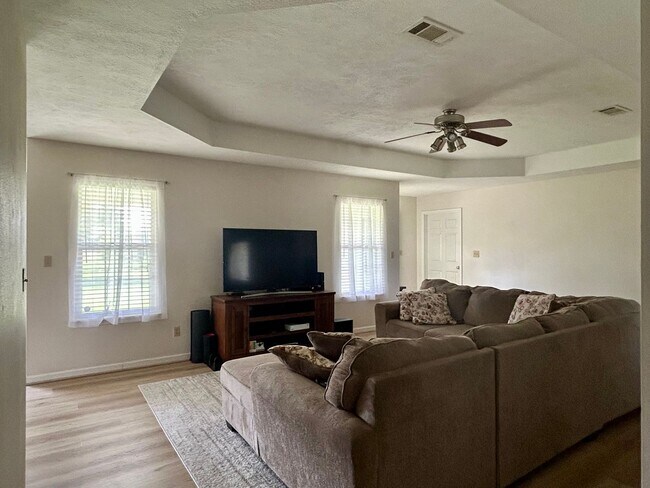 Foto del edificio - 1803 Brookhaven St