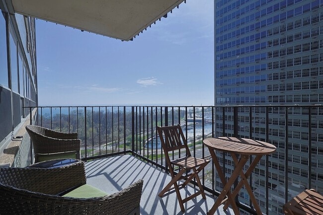 Photo - 3550 N Lake Shore Drive Unit 1519 Apartment