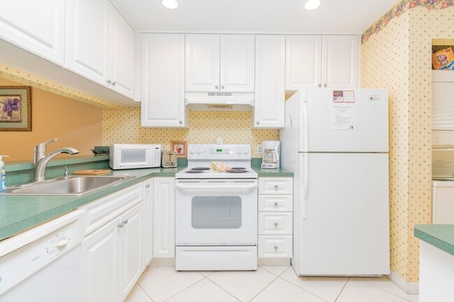 Photo - 353 S US Hwy 1 Apartment