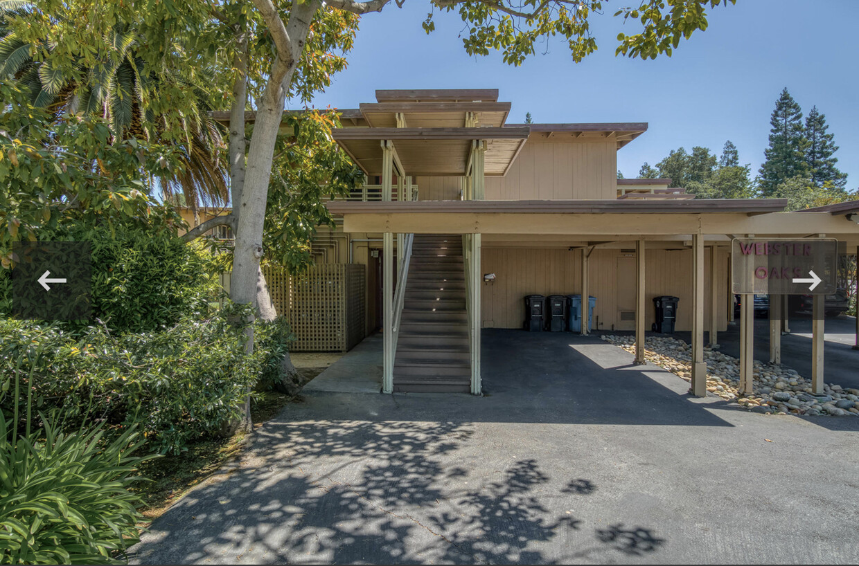 Primary Photo - Webster Oak Apartments