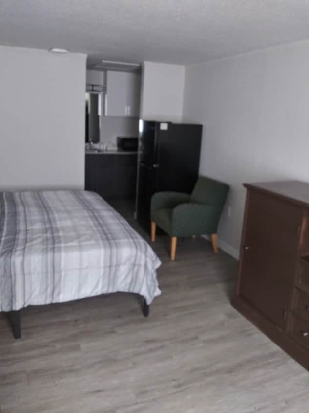 KING UNIT WITH SOFA BED - NextGen Suites