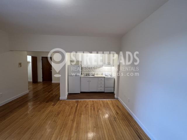 Building Photo - 1 bedroom in Boston MA 02134