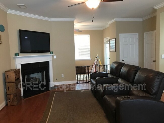 Foto del edificio - 4055 Hartland St