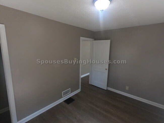Building Photo - 1848 N Warman Ave