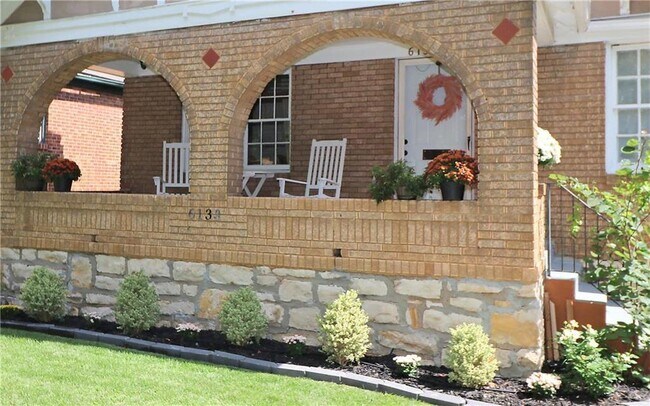 Building Photo - 6133 Rockhill Rd