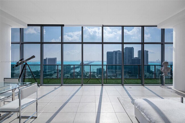 Foto del edificio - 3301 NE 1st Ave
