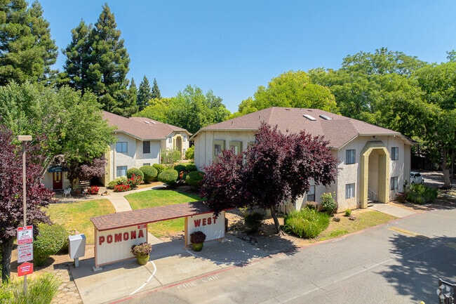 Building Photo - Pomona West Student Apartments