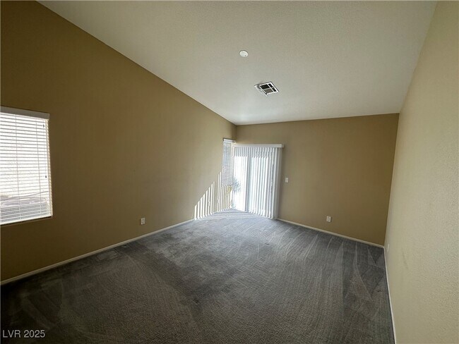 Building Photo - 9137 Weeping Hollow Ave