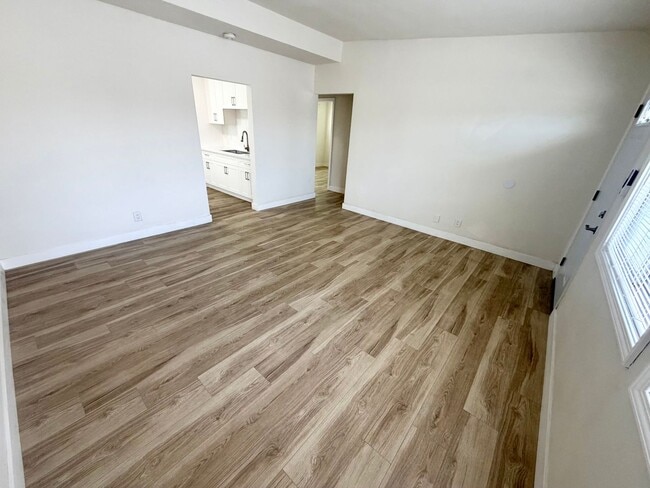 Building Photo - M Sullivan