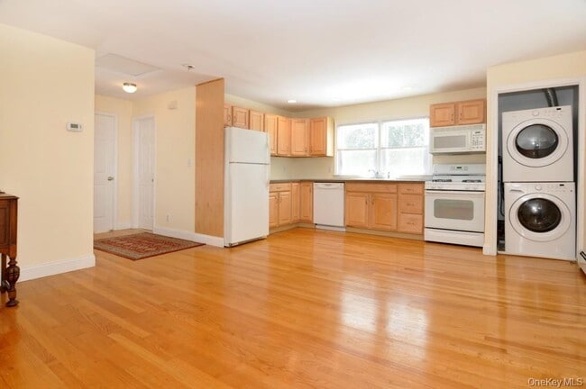 Foto del edificio - 31 Blanchard Ave