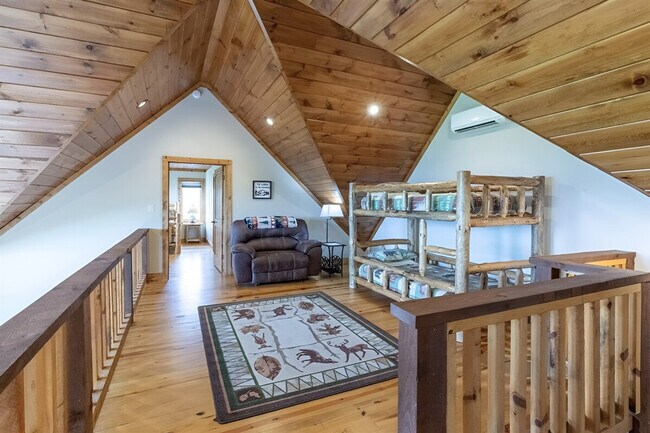 Foto del edificio - 312 Overlook Ridge Rd