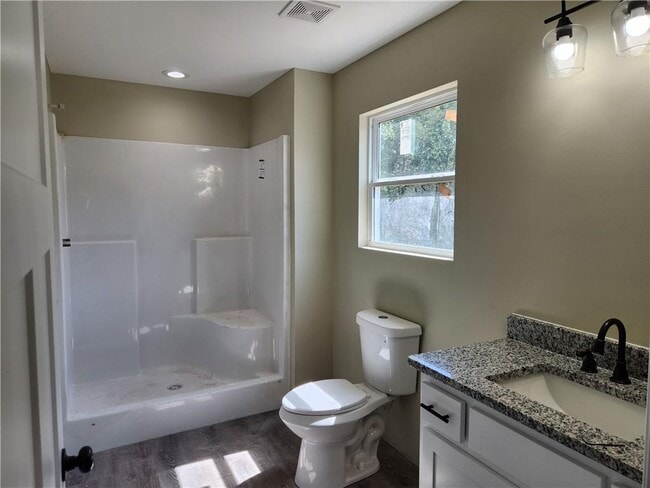 Building Photo - 500 Brookstone Dr