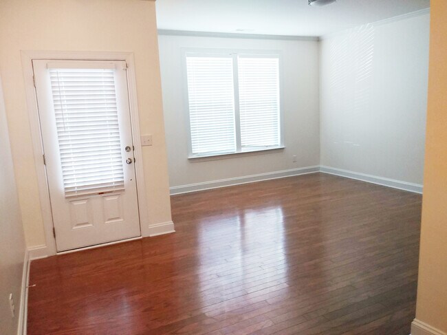 Building Photo - 716 Transom View Way