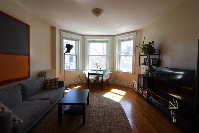 Primary Photo - 30 Littell Rd
