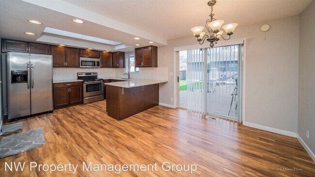 Foto del edificio - 7005 65th Ave NE