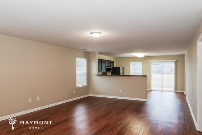 Building Photo - 100 Foxford Ln