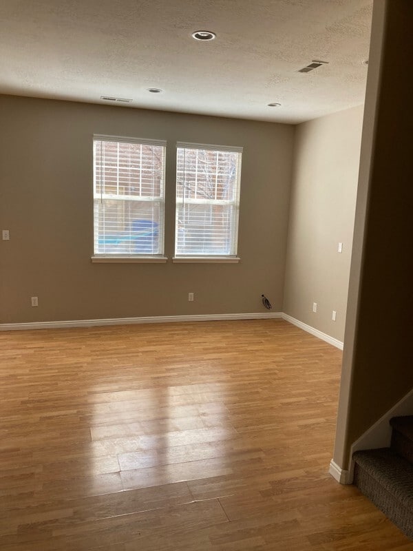 Building Photo - 1517 W 190 N