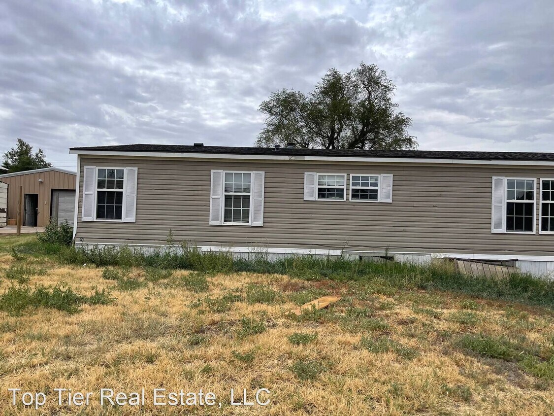 Primary Photo - 4 br, 2 bath House - 200 E 5th Ave