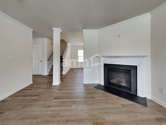 Foto del edificio - 1566 Cavendish Ct