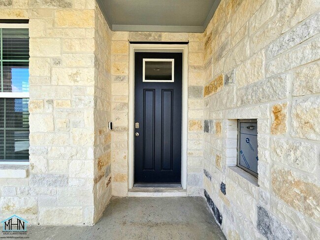 Foto del edificio - 11225 Lowder Ln