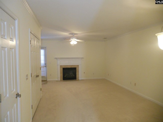 Foto del edificio - 819 Harden St
