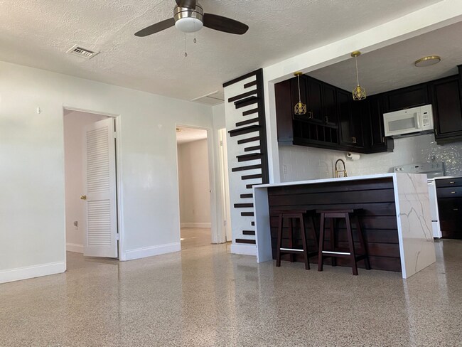 Foto del edificio - 3250 Yorktown St