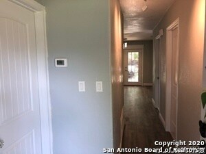 Foto del edificio - 4411 Summer Sun Ln