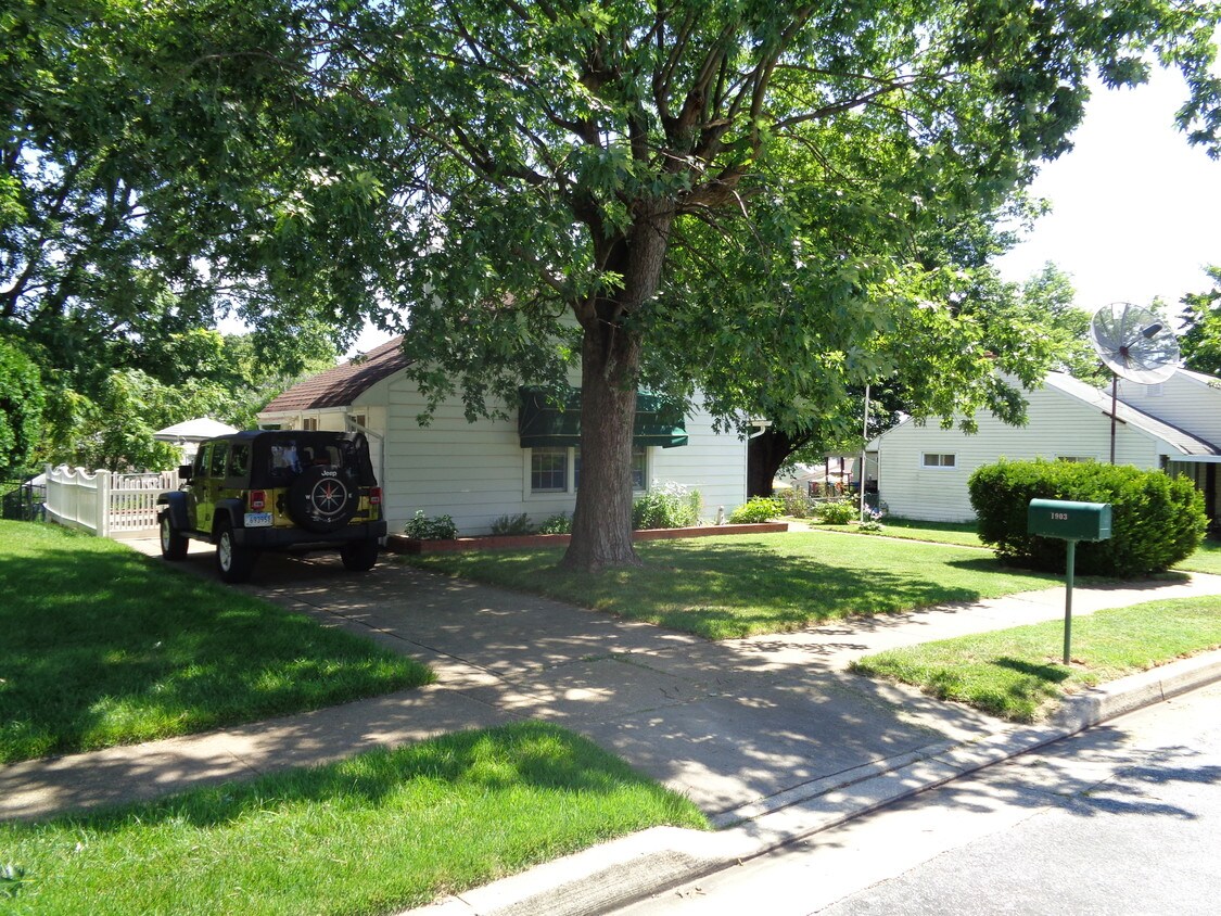 1903 Aster Rd, Rosedale, MD 21237 House Rental in Rosedale, MD