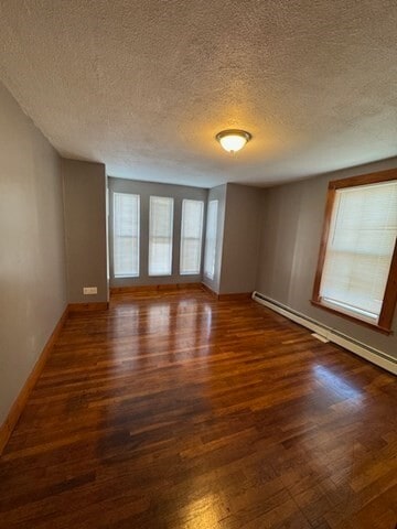 Building Photo - 16 8th Ave