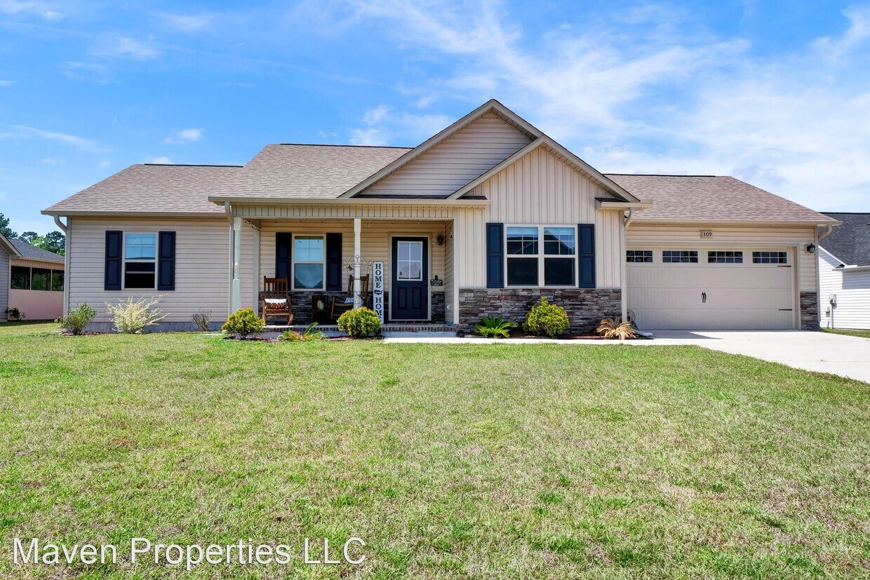 3 br, 2 bath House 309 Breezeway Drive House Rental in Sneads Ferry