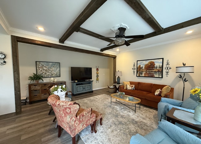 Photo - 123 Pete Mann Rd House