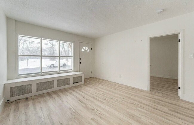 Building Photo - 138 Allanburg Rd