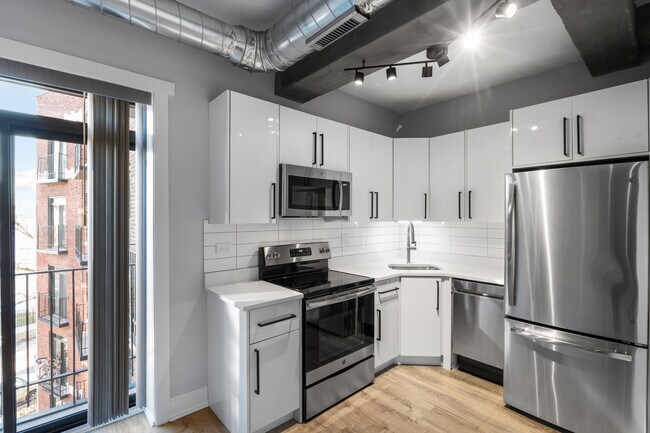 Foto del edificio - 7645 N Sheridan Rd