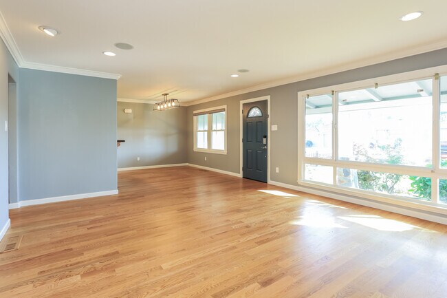 Foto del edificio - 235 N Kingston St