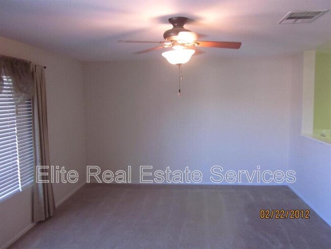 Building Photo - 9728 Marilla Dr