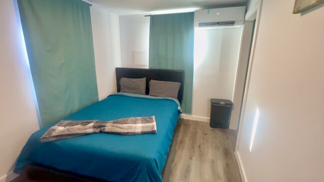 Foto del edificio - 2717 E Park Blvd