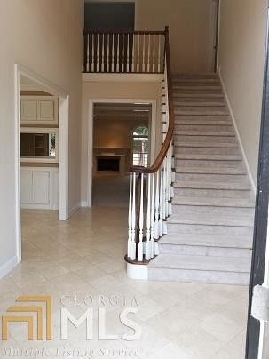Building Photo - 377 Bridgebrook Ln SW