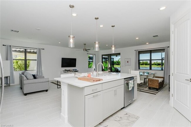 Foto del edificio - 5939 Gala Dr