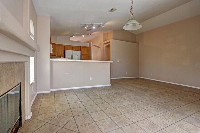 Building Photo - 1316 Feather Glen Ct