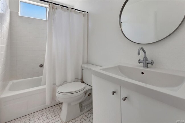 Foto del edificio - 33915 Calle Borrego