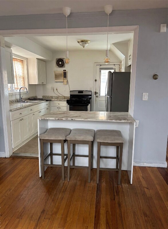 Building Photo - 75-84 180th St