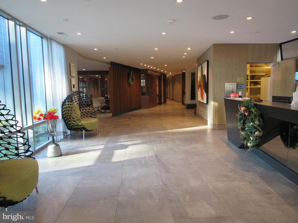 Foto principal - 145 Riverhaven Dr