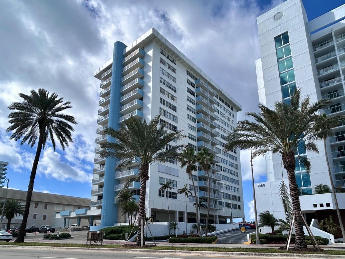 Building - 5838 Collins Ave (Miami Beach, FL)